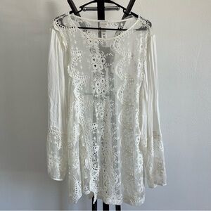 Chico's White Lace Embroidered Top Blouse Size 3